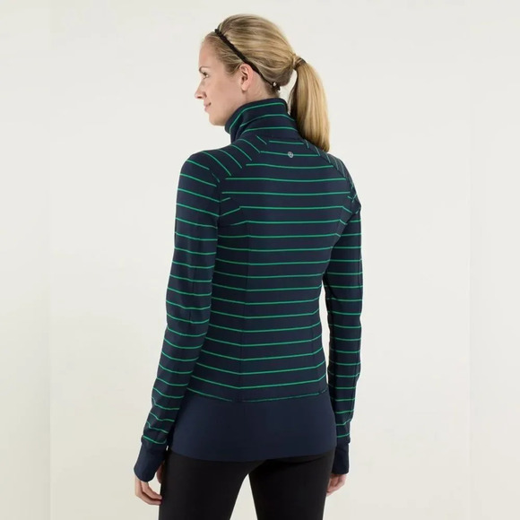 SOLD Lululemon Nice Asana Jacket- Size 6 - Picture 2 of 7